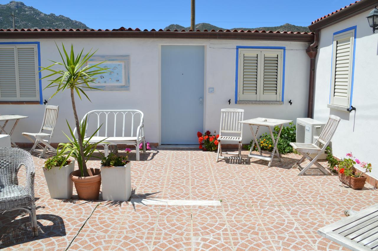Hotel Il Timone Cugnana Extérieur photo