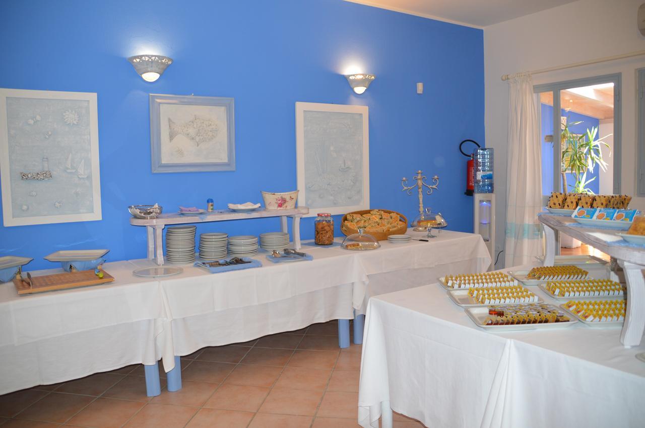 Hotel Il Timone Cugnana Extérieur photo
