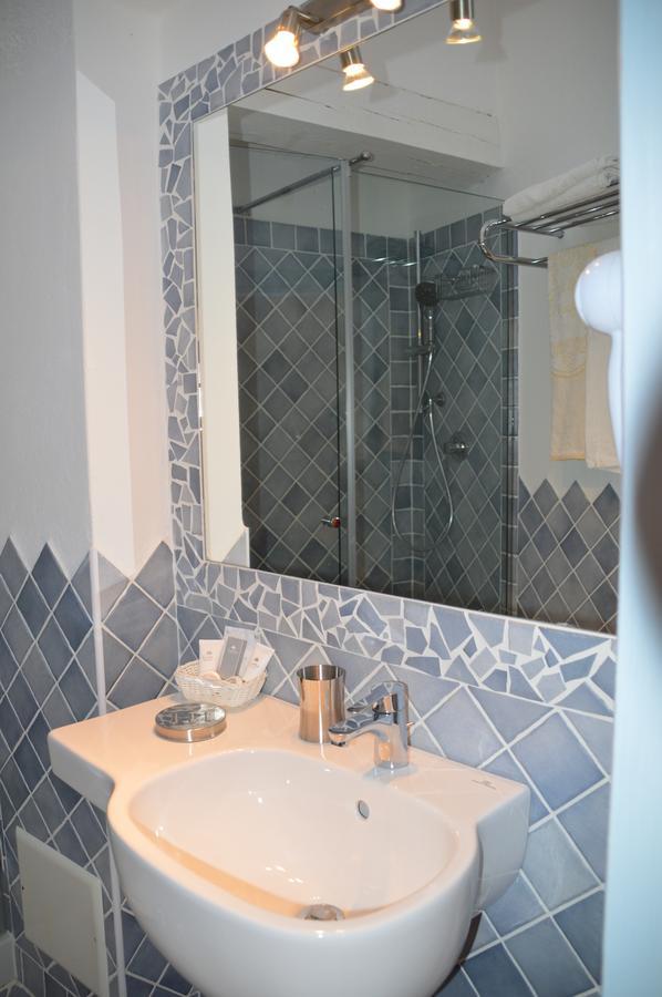 Hotel Il Timone Cugnana Extérieur photo