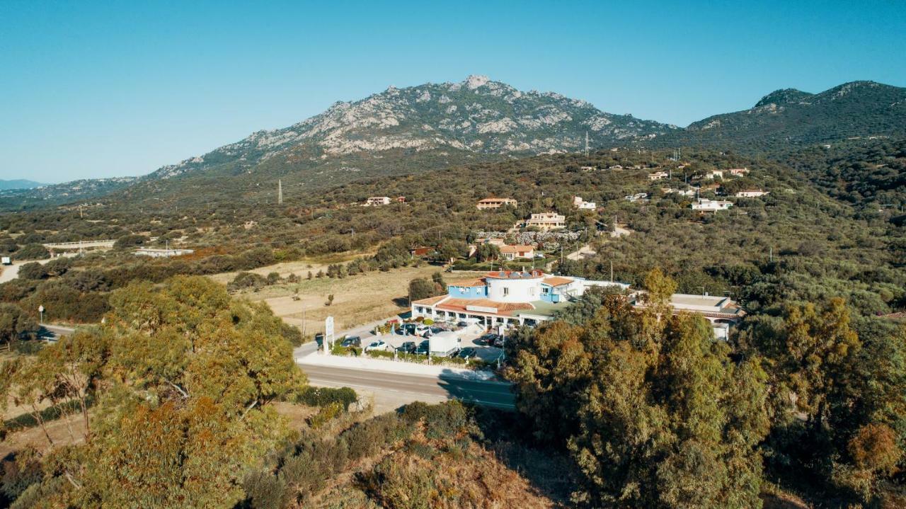 Hotel Il Timone Cugnana Extérieur photo